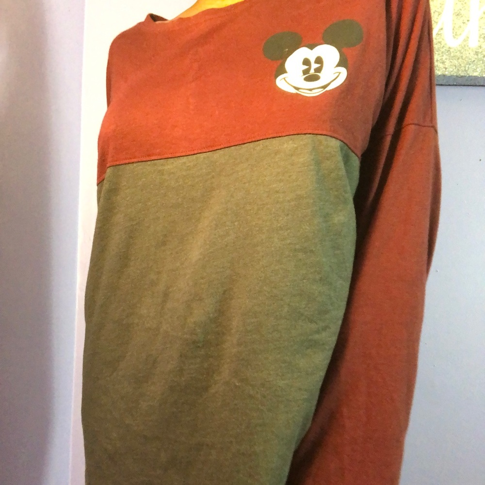 Vintage Mickey Mouse shirt